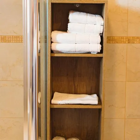 Casa Bora * מוטובון